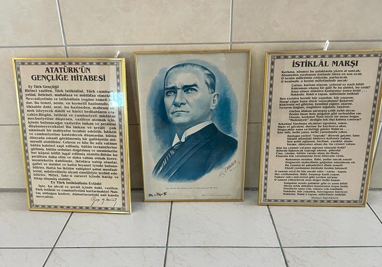 Üçlü Atatürk Seti